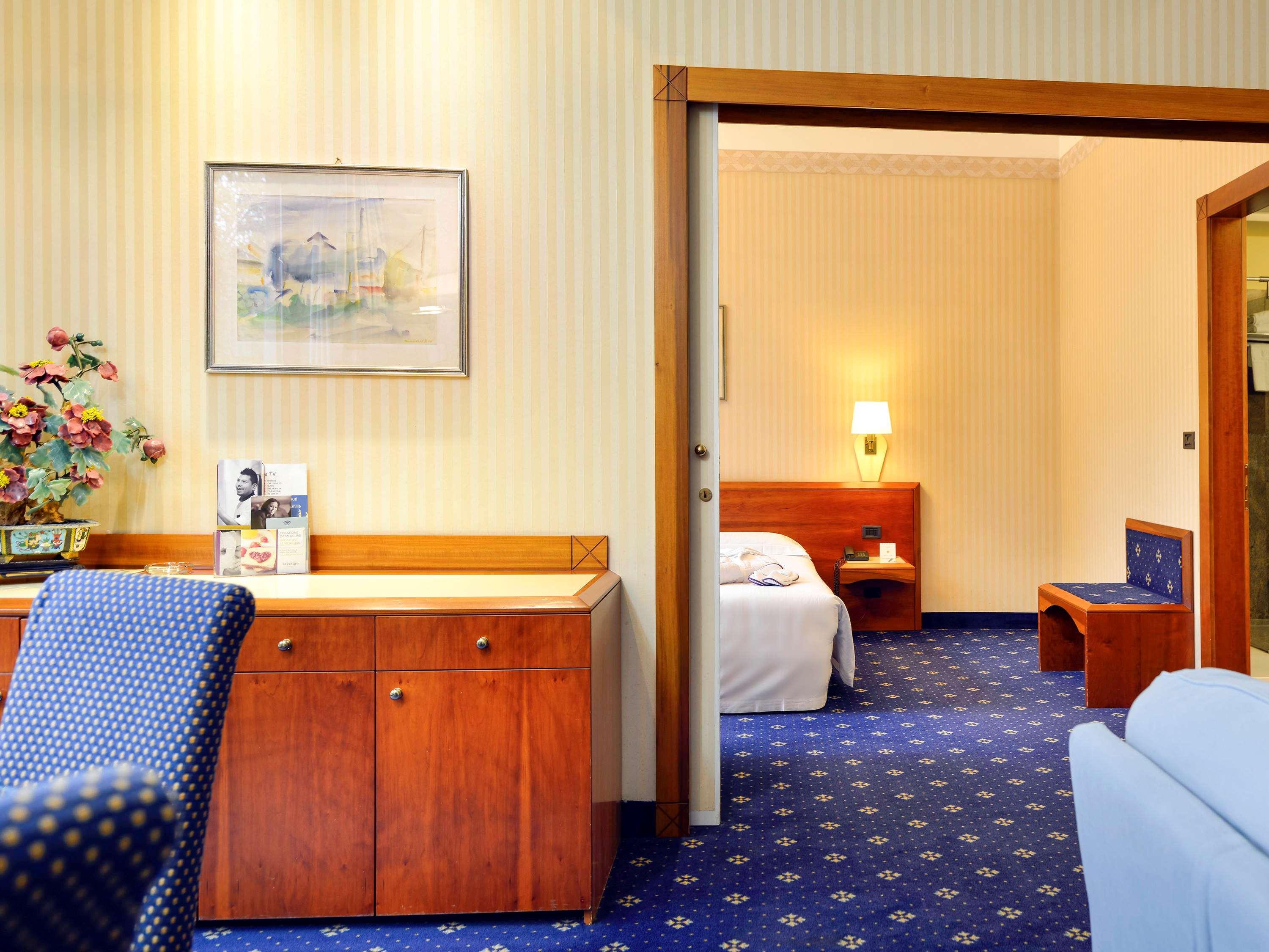 Mercure Reggio Emilia Centro Astoria Luaran gambar